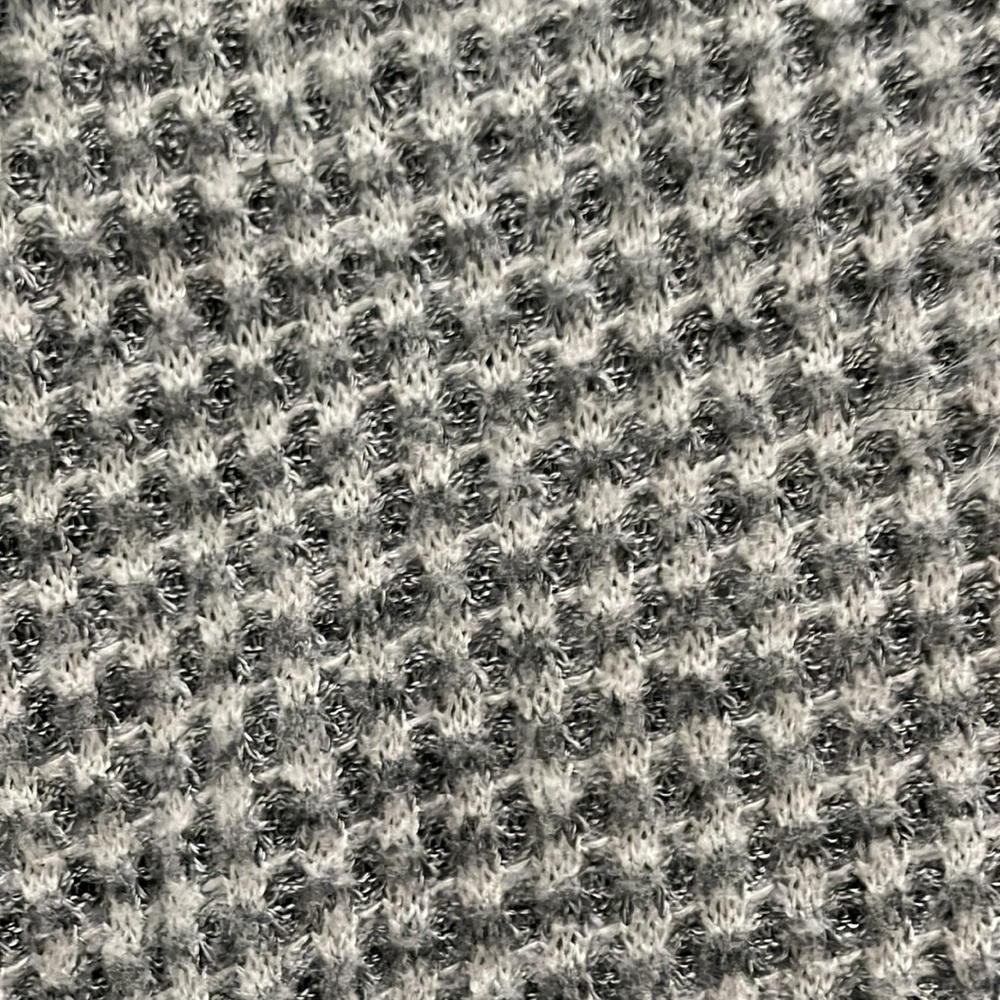Beautiful v neck sweater.  Gray and white eri + Ali size small - Picture 4 of 4